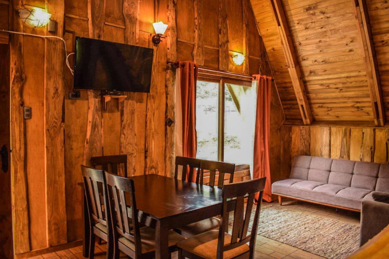 Cabanas Ecoturismo La Pancha Пуэрто-Айсен Экстерьер фото