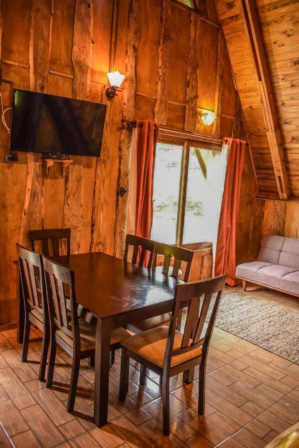 Cabanas Ecoturismo La Pancha Пуэрто-Айсен Экстерьер фото